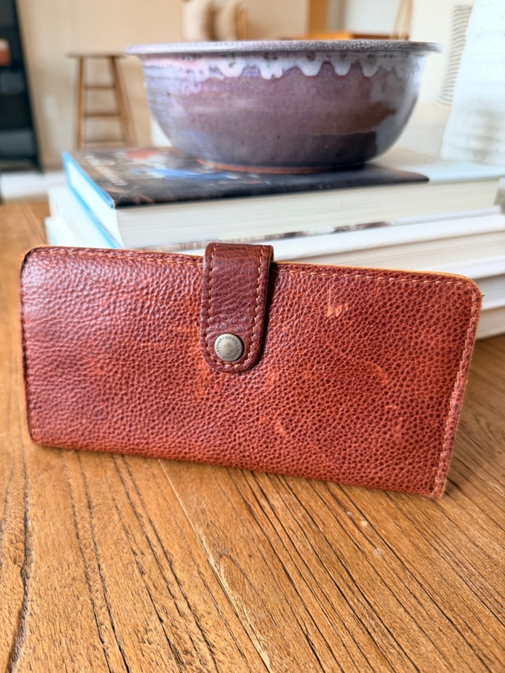Portland Leather Co Bifold Genuine Leather Wallet Nutmeg Brown
